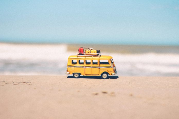 pexels-photo-386025 yellow van die cast